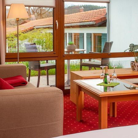Landhotel Gockelwirt Eisenberg  Exterior foto