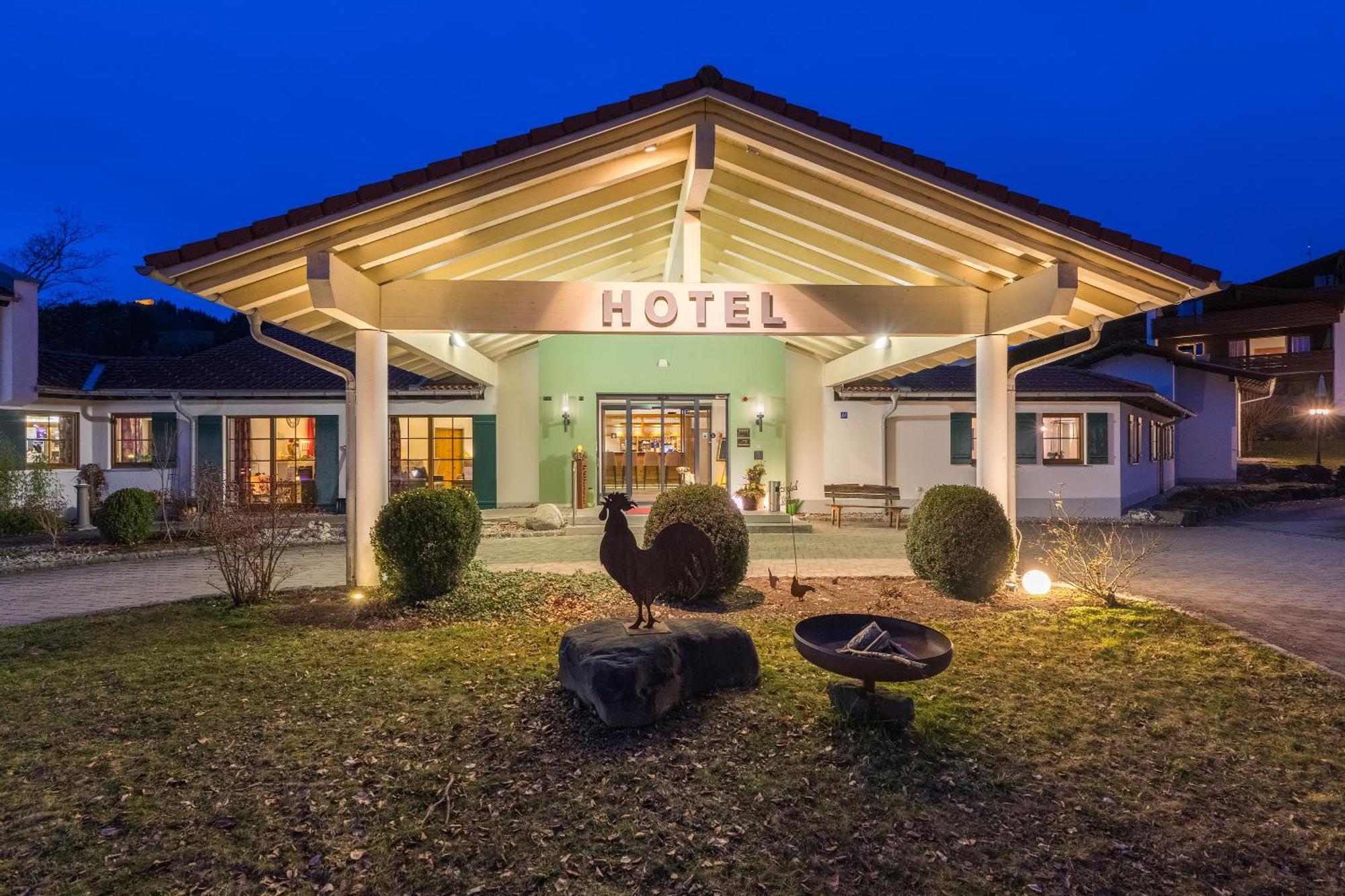 Landhotel Gockelwirt Eisenberg  Exterior foto
